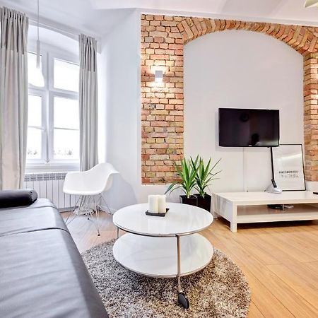 Apartament Centrum Hga - Wierzbowa Poznan Ngoại thất bức ảnh